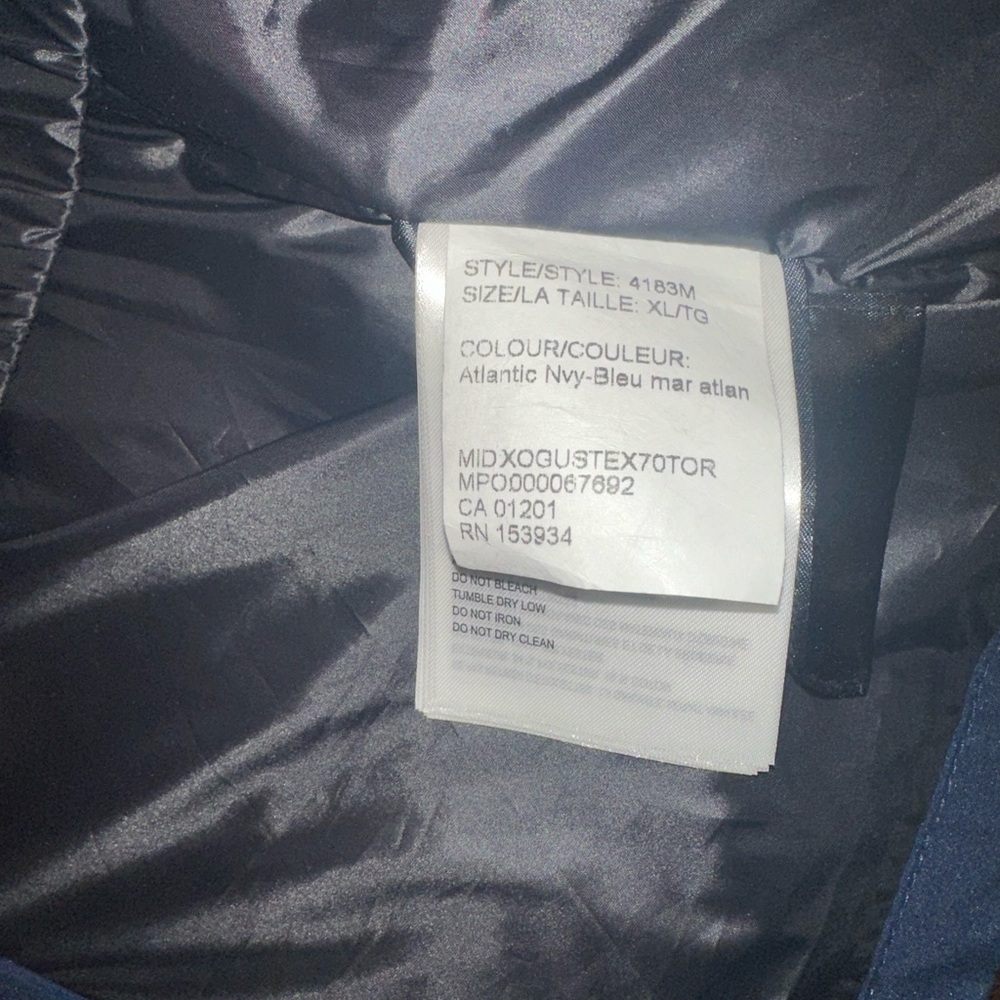 Beautiful new and blue Canada Goose Research Jacket - Picture 5 of 13